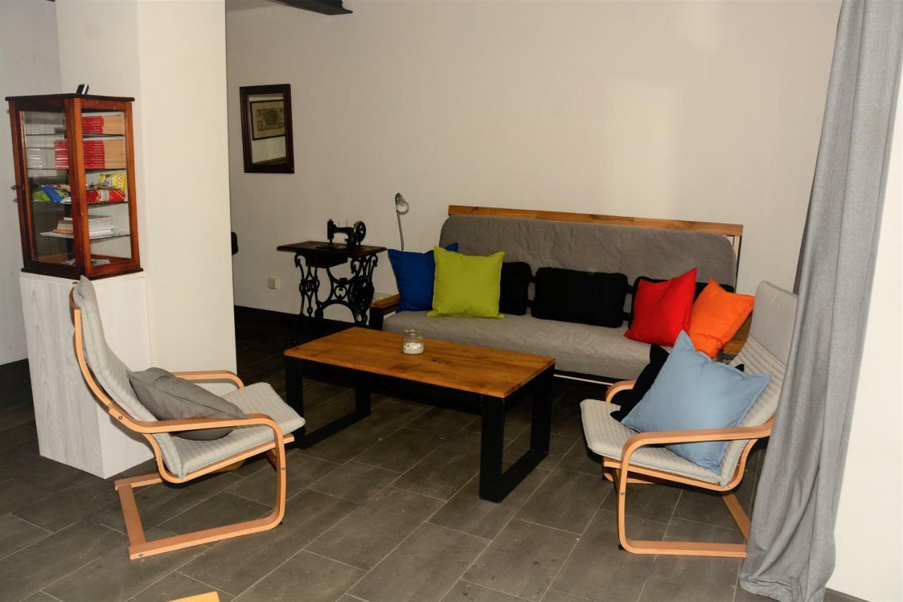 Stiftsherrenhaus Munstermaifeld Екстер'єр фото